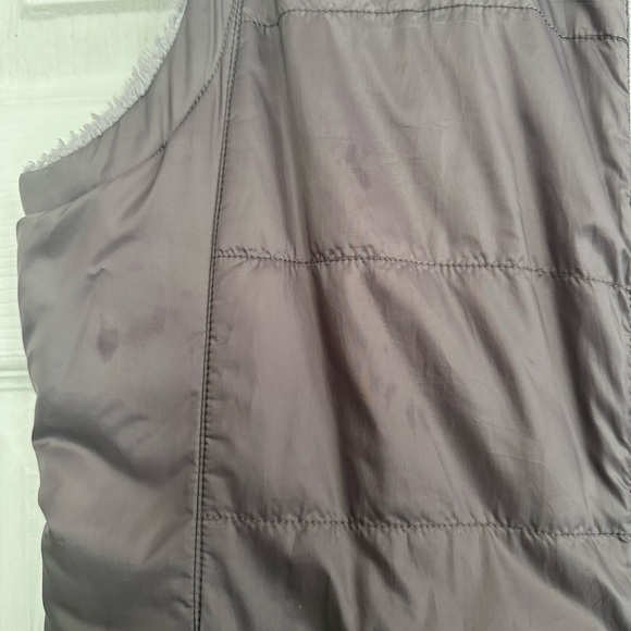 North Face Reversible Vest, Gray/Silver, Size Small - Picture 6 of 9